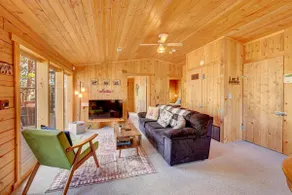 Hot Tub, Pets, Starlink, EV | Pike Pine Cabin - Image 3