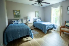 Hoover House: Your Fort Wood Sanctuary - Image 5