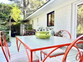 Artsy Fairhope Bay Bungalow, Walk to Bay/Downtown - Image 5
