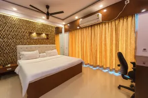 Siddha Xanadu Ultra Luxary Apartment near airport - Image 2