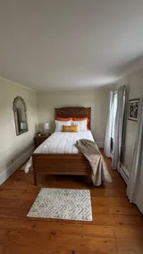 4 Bed, 2.5 Bath Farmhouse - Image 4