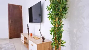 Elegance + Comfort: City Center - Image 2
