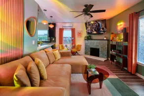3Bed, Hot Tub, Movie, Bikes, 2 Blocks to Adams Ave - Image 2