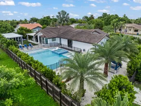 BellaMoon Oasis Miami - Image 2