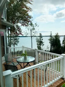 Beautiful & Spacious Maine Waterfront Getaway! - Image 4
