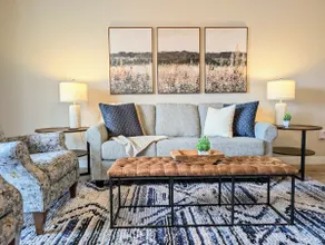 Manhattan Retreat | Golf, Views + Outdoor Living - Image 2