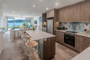 Frangipani 004, Hamilton Island - Image 4