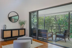 Suffolk Seaclusion - New to Airbnb - Pet Friendly - Image 4