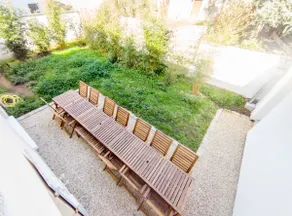 House 10 min from the center on a private avenue! - Image 2