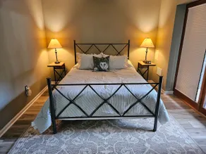 Guest Suite in Paoli w/Private Entrance - Image 4