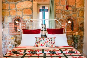 The Priest's House (Nisos Homes) - Image 3