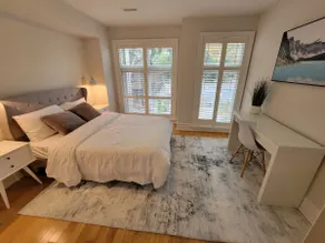 Remodeled 3BR Urban Retreat w/ Offices & Parking - Image 4