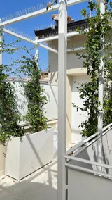 La CHARTREUSE Luxury Suites - Manu Maison - Image 2