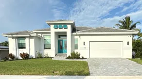 Spacious Coastal Home w/ Pool & Jacuzzi Near Beach - Image 2