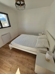 Le Blanc Neige Apartment - Image 5