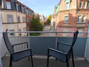 Cozy old town apartment with parking - Image 2