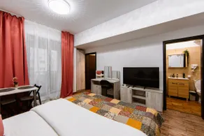Zen Studio 1 with balcony - Image 2