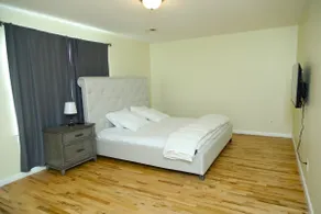 Spacious 3BR Newark Near NYC & EWR - Image 4