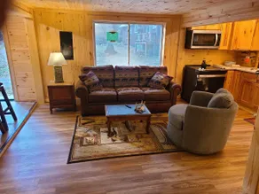 Black Bear Lodge - Image 5