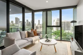 Cozy One Bedroom Apartment in Kangaroo Point - Image 2