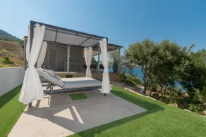 Beach Villa Cavo - with direct sea access - Image 5