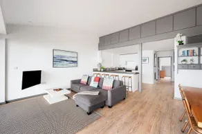 Lancing beach apartment. - Image 4