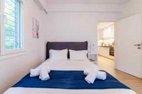 Lighthouse Kipseli - Charming Apartment-Fast WiFi - Image 2