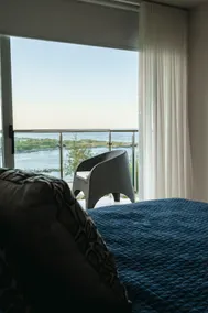 5th Floor Ocean-View Suite - Image 4