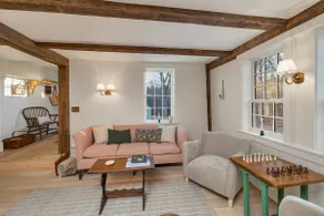 Remnant House Cottage Suite - Image 5
