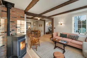 Remnant House Cottage Suite - Image 2