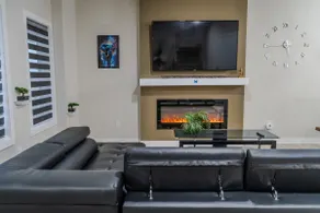 EntireHome* 10 Sleep*4Bedroom*3Bath*14 Min Airport - Image 3