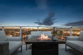 {The Lotus} Penthouse • Mountain View • King Bed - Image 5