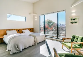 Luxury Villa with Private Bar in Karuizawa, Natural Environment, Sleeps 9 - Image 5