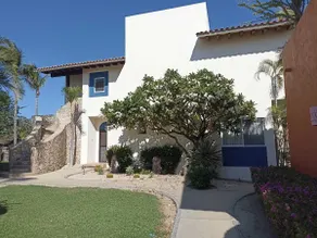 Condo. Las Quintas | Terrace & Landscape Garden - Image 3