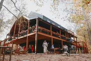 Lakefront Lodge: Pool, Pickleball Courts, &Hot Tub - Image 2