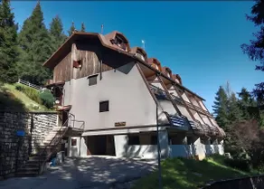 Small Monte Pora retreat: surrounded by nature and silence - Image 3