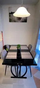 Lovely Modern 4 bedroom Townhome - Image 3