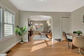 3br quiet, pet-friendly near the hospital/downtown - Image 5
