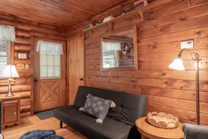 Willow Ridge Log House - Image 3