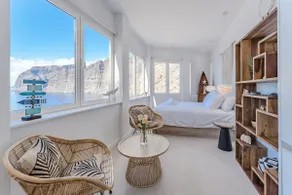 Blue Haven - Ocean View Penthouse with private jacuzzi and community pool - Image 4