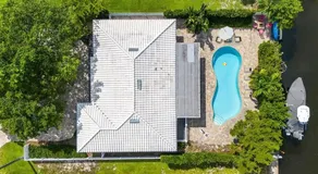Blue Banyan Boathouse w/heated POOL. Boat DOCK! - Image 3