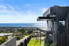 OMG VIEWS! Your Incredible Beach Escape Awaits! - Image 2