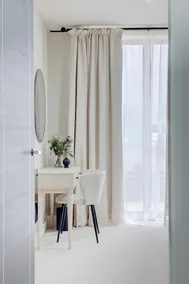 Stylish new-build, FREE parking, 10 minutes to NEC & BHX airport - Image 4