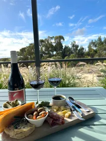 The Cape Jaffa Wines Cottage - Image 2