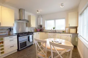Devon Coast, near Shaldon, sleeps 6, dog friendly - Image 4