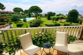 Heavenly outdoor • Pool, Tennis, BBQ • Lakeview - Image 2