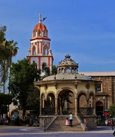 Unique Apartment in Tlaquepaque - Image 3