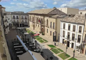 Benavides III - Image 2