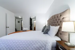 Comfort and Spaciousness in Zona 14 - Image 2