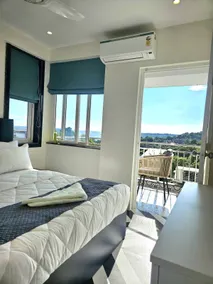 Sea View 3BHK Luxury Apt 10 Mints From Candolim - Image 2